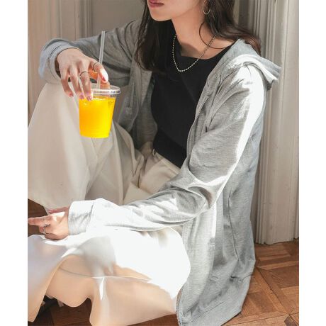 [^:C7576]VvŎg₷AUVJbg̃X^_[hp[J[B⊾΂ދG߂KȔJbg\[nŁAĂ΍OKB[΍Oo̎O΍ɏd󂵂܂BLxȃTCYWJŁA߂WXgTCY܂łD݂̃VGbgy߂̂́Bʋ΁AoAsAqlƂ̌⃌W[܂ŁÂ܂܂ȃV[Ŋ􂷂閜\ACełByfށETCYzUVJbgH{Jbg\[fނłdĂĂ܂Bt@Xi[̓vX`bNŌyA␅ɋyłZ悭Ƃ̂VGbgŁAbNX̂KȒSnBt[htŎ񌳂܂ł悯΍􂪉\BCi[d˂ĂAtĂ̌yHDƂĂ􂵂܂Bqbvɂ䊴ŁACɂȂ鍘܂肰ȂJo[BSAMALAXLƖLxȃTCYpӂ܂B#REx^X