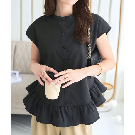 [^:C7600]lm[X[uuEXB񌳂̓VbNȃX^hJ[ɐt؂₩vXBJWAȃfj킹e[p[hȂǃLC߃{gɍ킹ăItBXX^Cɂ߂̃T}[gbvXłyfށETCYz悭n̂_炩ȃRbgcCfށBӂƍLMU[t炵X^COɓĂ郉EhtHfUCBO{^͊JĉHDƂĂpłAobNX^C܂ŉ\ĂĂ܂B#REx^X