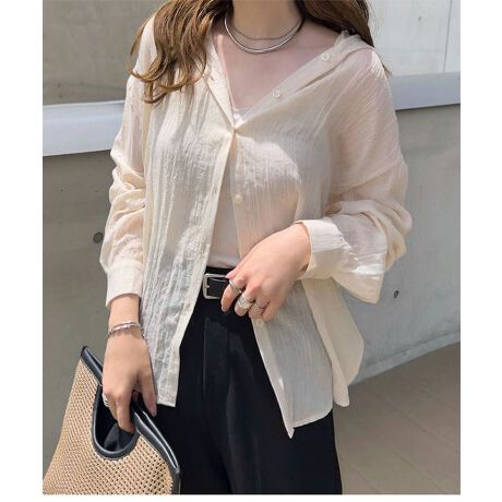 [^:C7607]y₩ȃVA[͂̃K[[Vcp[J[Bق̂蓧fނ炵oAHD邾łȂꂽۂɎdオ܂Bt[ht̃fUCŒ悭JWAvXAs[XpcX^CɂTbƍ킹₷\[΍ƂĂ􂵁AtH܂ŃOV[Y1łByfށETCYzӂƂVGbgŁA肰ȂؚĂTCYBqbv܂łB钷߂̏䊴ȂAy₩ȑfނŏdȂ̂|CgłB⌨܂ɂƂ肪ACi[I΂C[h₷̂́Blۂ܂ƂAtɂȂ肷Ȃ▭ȃoXŁAfC[R[fɗACełB#REx^X