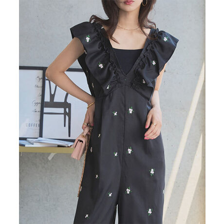 [^:E3523]Lb`[ȃghfUCڂ䂭I[CBt[hJMU[t炵AbvĂ钅fANZgɁBCi[ŃV[YXŊ􂵂ĂꖇŃR[f܂ByfށETCYẑcCfށBƂbNX̂钅SnȂ獂߂̐؂ւfUCŃX^CAbvBobNVbgؚ̉ȃ{fUCꖇŊyɃIVɒȂlTybgłB#REx^X