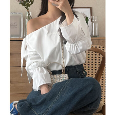 [^:C7606]lXȕ\ŒȂfUCuEXBm[}ȃ{[glbNAV_[̒ŃwV[ȔX^Cy߂ꖇBJWALC߂܂łȃghX^CɎdグĂluEXłyfށETCYzVɂȂɂRbgVcfށB{ۂ񑳂̃ANZg炵iɉ؂₩oBfC[̂oItBXX^Cɂ񂹂lLfBX[ugbvXłB#REx^X