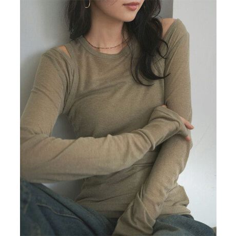 [^:C7664]ꂽghX^CɌȂVA[gbvXBAX^N2_ZbgɂȂĂăATuŃC[hĂAP̂ł񂹁A莝̃ACeƍ킹ėlXȃX^COBjAX̂茳ɈۂÂTz[fUC|CgłyfށETCYz\tgȎSnǂꖇBؚĂRpNĝVGbgȂ{fBCEȂDtBbgŃtȕ͋CoBꂼCi[gɂ􂵁AV[YXŒȂ閜\gbvXł#REx^X