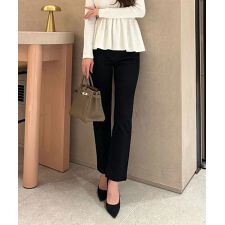 神戸レタス(KOBE LETTUCE)の[ 岡部あゆみさんコラボ ］スリムストレートデニム [M4245]