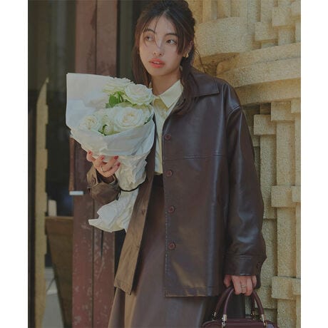 [^:K1386]nTȃ[hYAtFCNU[WPbgB悢Ƃ̂VGbgƁA}bgȎ̃tFCNU[ȂꊴoA肵y₩ȈۂɎdオ܂BV[g{g⃍OXJ[gƂDŁAꂢ߂ɂJWAɂLBV[Y̕ςڂɗAE^[łByfށETCYz悭Ƃ̂VGbgŁÃgbvX̏ォɉHD▭ȃTCYB܂Jo[䊴ŁǍ^肰ȂJo[AŜ̃oXꂢɐ܂B̃{^Oătɂ܂΁Â邱ȂꂽX^COɂVvȂfފōAH~̃[h[uɗꖇłB#REx^X