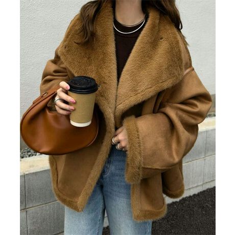 [^:K1401]R[ff鑶݊Ղ̃I[o[TCYR[gB{^܂łƂ߂ăX^hJ[ɁAォ2ărbOJ[ɁA{^ŕ\̕ς܂Bӂӂ݂̉t@[̃{[A̓~̂CɓAE^[ɂȂ͂ByfށETCYz\n̓[gortFCNU[fނɁAn͖ё̒t@[fނŎdグꖇBƂ̂TCYɒSnKȏ_炩łǂȃX^COɂHD₷̂́B{[~[ȂoX悭dグĂV[gR[gł#REx^X