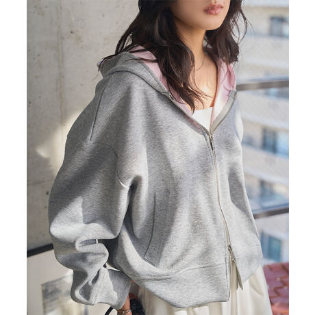 [^:C7690]l̃JWAX^Cɂ҂ȃoCJ[p[J[Bt[hg̃oCJ[ANZgƂȂAVvȂꊴĂ܂BۂۂRN[VGbgłȂA_uWbvłƌoX́BpcXJ[gƂDŁAfC[R[fx̂o܂ŕL􂵂܂ByfށETCYzƂI[o[TCYVGbgŁAjbgȂǌ̃gbvX̏ォłyɉHDAbNX̂钅SnBhbvV_[fUCAɒ悢]T邱ƂŁA₷Qł̌^RɃJo[AX^CAbvʂG߂̕ςڂɂ҂Ȓ񂵗͔Q̈ꖇłB#REx^X