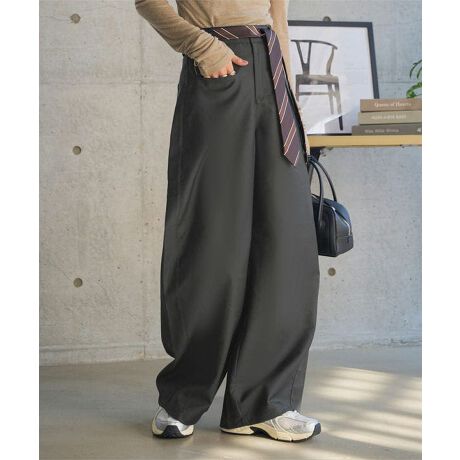 [^:M4302]ghCNȃVGbgJ[upcBɂ₩ɃJ[u`[YȂꂽVoBZbg̃lN^Cxg͂̃{gɍ킹AEGXg}[NƂĂR[f̃ANZgƂĂgZbgACełyfށETCYzȂ߂炩Ȏ̃cCfށB悢n{[̂闧̓IȃJ[uVGbgL[vŃT}ɂȂ{B̌^Jo[ĂiɒȂl̃JWApcłBgʂłIт2WJł#REx^X