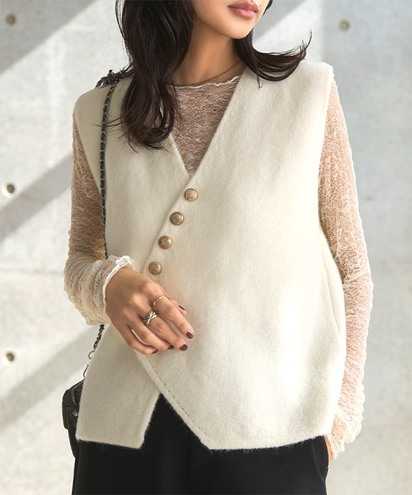 ゴールドボタンニットベスト [N1276] | 神戸レタス(KOBE LETTUCE