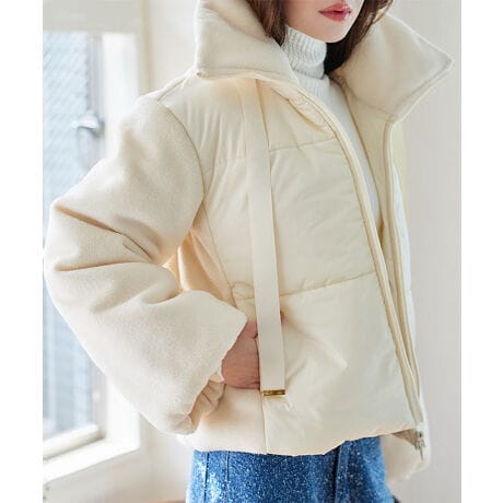 [^:K1393]fBCNɒ钆ȃ_u]R[gBł炵Ă킢{fUC炵ɉ؂₩AbvB}t[炸̑傫ȋ݂͎񌳂ۂݍݒg˔X^hJ[u]łByfށETCYzyĂȃAE^[BّfނŐ؂ւRgXgۓIȃfUC|CgBۂ݂̂{[~[ȃtHA{g̃VGbgI΂oX悭L}悢䊴̃WPbgłB#REx^X