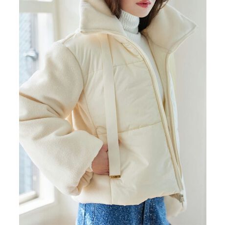 [^:K1393]fBCNɒ钆ȃ_u]R[gBł炵Ă킢{fUC炵ɉ؂₩AbvB}t[炸̑傫ȋ݂͎񌳂ۂݍݒg˔X^hJ[u]łByfށETCYzyĂȃAE^[BّfނŐ؂ւRgXgۓIȃfUC|CgBۂ݂̂{[~[ȃtHA{g̃VGbgI΂oX悭L}悢䊴̃WPbgłB#REx^X