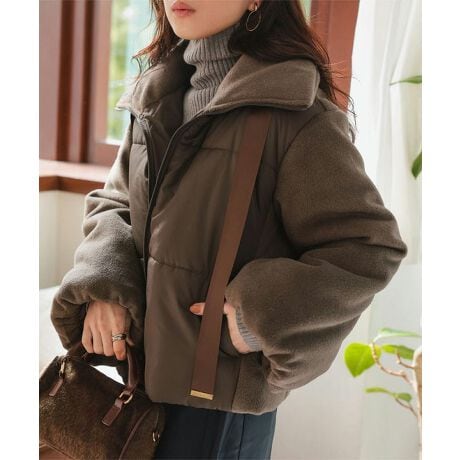 [^:K1393]fBCNɒ钆ȃ_u]R[gBł炵Ă킢{fUC炵ɉ؂₩AbvB}t[炸̑傫ȋ݂͎񌳂ۂݍݒg˔X^hJ[u]łByfށETCYzyĂȃAE^[BّfނŐ؂ւRgXgۓIȃfUC|CgBۂ݂̂{[~[ȃtHA{g̃VGbgI΂oX悭L}悢䊴̃WPbgłB#REx^X