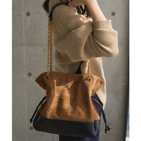 [^:B1654]iȃLeBOfUCڂ`F[V_[obOB؂₩ȃS[h`F[ƁA肰ȂLgXeb`̑gݍ킹AlۂɁBǂȃR[fɂRɓ݁Aꂢ߂ɂJWAɂ킹₷\fUCBŃX^COɕiYĂAl̂߂̍obOłByfށETCYzz|[`AX}zȂǂ̕KiA悢TCYB}`L߂Ŏ[₷A|Pbgtŏ萮ł܂By₩Ō|₷AfC[ɂoɂBG߂킸gAV_[obOłBuE/LubN͏H~͋̕CoXEF[hfށAubN͂ꂵ₷tFCNU[łB#REx^X