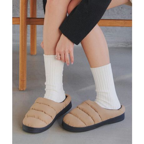 [^:I2655]Ɨy͂̃bNV[YBݍނ悤ȏ_炩ȃtBbgƒgSn悭ƂĂ߁B^E[XAEghAȂǗlXȃV[Ŋ􂵂ĂH~V[YɌȂꑫłByfށETCYzt[X̂悤ȉ݂̂钆ɃNbV̂yKȗSnBfłgA₷˔Xb|T_͂Ƃv[gMtgƂĂ߂łM:23.0-23.5/L:23.5-24.0#REx^X