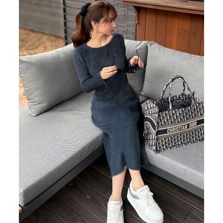 [^:E3540]lCCtGT[y݂R{z̃VM[jbgs[XB_炩ySnŁA1őlX^C܂BӂƂVM[fނ~̑ɂ₳ʂYAiŏ炵ۂɁBf[g₨oAItBXV[ɂޏiȃfUCłByfށETCYzӂƂVM[jbgfނ₳ĝݍ݁Ay₩ŐSn悢SnB悢tBbĝVGbgŁAƂꂢ߂ȈۂɁBiȏ䊴ŁAu[cpvXƂDB~̑lR[fAꂢ߃X^Cɂ҂̍s[XłB#REx^X