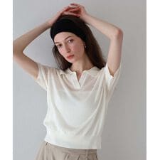 チャーム付きポロ衿ニット