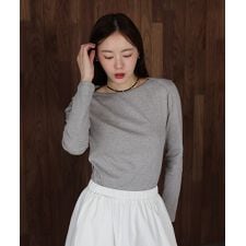 ボートネックTシャツ