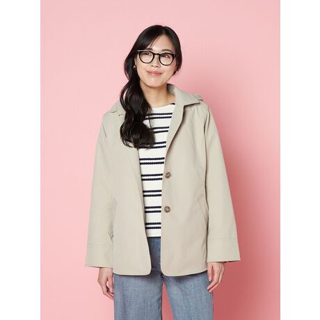 i`Xgb`̂|GXecC̃t[htWPbgBt[h͎O\ŃXeJ[ƂĂp܂BdlƂȂĂAn̒[ɂ̓ANZgƂȂ郉C̃OOe[vgpAR[gEɂЂƎԉꊴy߂܂BH|CgłB