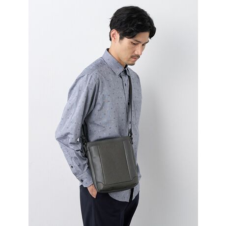 [^:7250920][^:7250920]}bgȃtFCNU[gp̂~jV_[obOBX[Xƌ^iɐ؂ւfUCŁALxȃ|PbgAeʒ߂̃}`Ȃǋ@\[ȃACeB