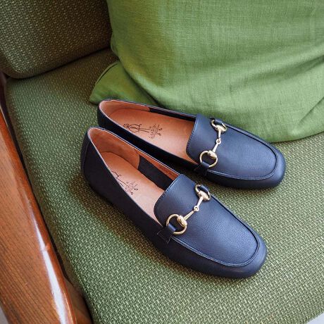 [^:2410155]Ȃ񄠃rbg[t@[ɗ͗\Ȃ\tgȍŁA炩ȃrbg[t@[BC킸ɕigł闚Sn̗ǂ͂łB肵tHłdp₫ꂢ߃R[fɂ킹₷fUC܂B₷̃|CgE\tgdĂň̂ȂSnEXNGAgDŎw܂ŕLȍE\[̕Ԃ肪悭₷ACeڍׁYFfށFvq[̍F2.0cmX^bt̒pr[[Megumi]̂F22.8cmCYEGWvg^O䎎TCYF23.0cm͂ȂL߂Ɋ܂B͂҂łBv炩tBbgAQICƃTCY_EL肩ȂƎv܂B[Yoko]̂F23.2cmCY2EMV^╝LߎTCYF24.0cmCŗĂ҂BXgbLOȂ烏TCYłB[t@[fUCȂ̂ɍdȂAƂɂȂĉKȗSnłBǂȃR[fłƌāAg₷PɂȂƎv܂B[Madoka]̂F24.4cmCYBGWvg^bׂߎTCYF24.0cmڂ肵Ă܂BⒷ߁AXgbLOŗ̓TCYǂ܂BאgɌ܂ۂ͊v炩ƂĂNłBJ[ɂărbg̐FςĂƂBpcAXJ[gI΂ꑫłB