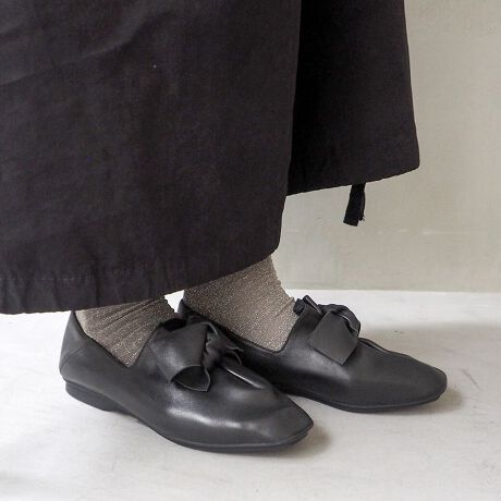 [^:1310190]Ȃl킢{ou[VȂ̃OZ[ƂĐe܂Ăԃou[VBԂ̃{ڂ䂭tF~jȃfUĆAIɂItɂ킹₷ALNɎxĂ܂Bڂ̉łȂAV[Yp闝Rl܂ꑫłB2025NH̐VFuubNRrv́Ax[XɃ`FbNzꑫB̂߂Ƃi悭ʂAzFȂX^COɉ؂€YĂ܂BmXgXȗSndfނg킸AbɉBS{Ă邩ALEb̕ɂ₳tBbgBƂ͓łĂĂ2WAYdlŁAV[ɉĎgł鎩R͂łB\tgȃU[ƌ݂̂IWi[h\[̕SyAԂ̒pKɂĂ܂B#ɂȂȂCƂāAq܂xĂꑫłB₷̃|CgETbƒEłAƂ߂ou[V^CvE\tgU[gA\tgÊ݂IWi[h\[őɂȂɂILEbɓɂ߁ACeڍ׌YFfށFrvq[̍F1.5cmX^bt̒pr[[Yukari]̂F23.8cmCYEXNGA^bӂTCYF24.0cm̃TCYŗĂ݂wɂXy[XĂȁHƊ܂Av炩̂œĂCɂȂ܂B~\tgŒԗĂyłBƂ߂̂dlłIs[XŉȂꑫłB[Madoka]̂F24.4cmCYBGWvg^bׂߎTCYF24.0cmǂttŃmXgXłBewȂ̂Ŏ኱w悪G܂A炩̂ł܂ŋCɂȂ܂By^Rł\[ɈӊOƌ݂̂ŉ̋܂ȂłBC̒őbNXłĂ܂BrvȂ̂ŎGCǂłB[Yoko]̂F23.2cmCY2EMV^╝LߎTCYF24.0cmS̓Iɑ肪炩ŗĂċCǂB킽͑̐ew傫̂Œ܂銴o͂邪Av炩̂łȂ񂾂CɂȂȂȂ肻B 傤ǗǂẪfUCŗŉȂB[Mie]̂F24.2cmCYEGWvg^b߄䎎TCYF24.5cmCŗƍŏ͏܂AƂ炩ȂĂ܂BƂ\tgȂ̂ŒɂȂɂłB{̃ANZgI