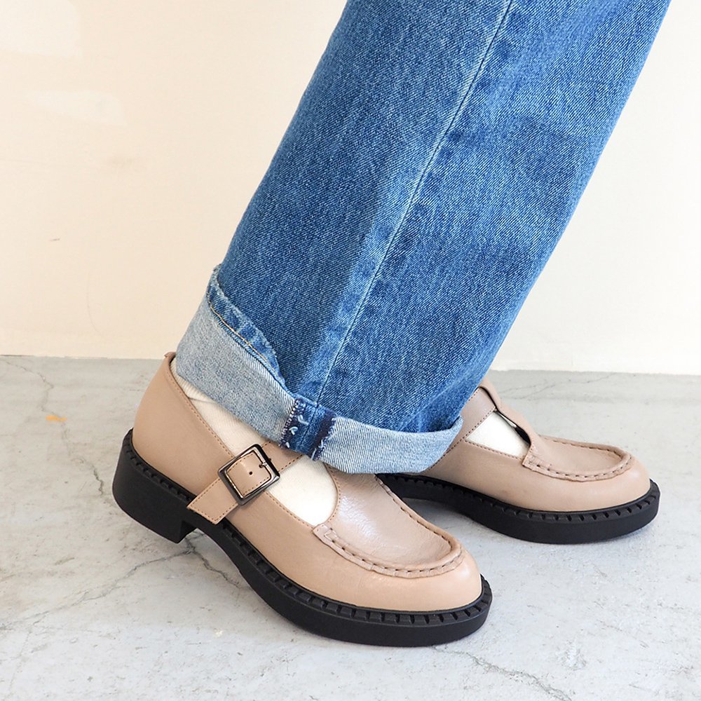 [24秋冬新作]Tストラップモカシューズ