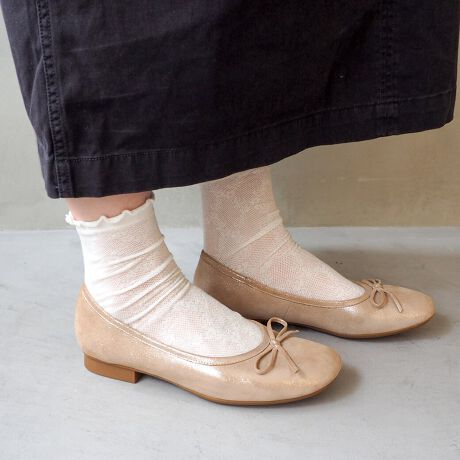 [^:1310253]ȂbyʃXgbvoGV[Y؂񂱌Cɂ肪ȁuJpJpĕÂ炢cvAb̃XgbvłBgh̃oGV[YAȂ炵₳Abvf[g܂B{ou[VłlĈӂӂC\[X|W̗pAɂ₳SnBɃuhIWǐyʃ[h\[ŁAĂɂ̂ꂵ|CgB킢炵ڂƁAXgXt[ȗ₷̂ǂĂꑫłB2025H̐VF3FBVCj[Ȍ򊴂؂₩ȁuO[WvA⊴Ɛ[݂FőƏH炵ʂuCvAR[f̃ANZgɂȂ长fނ́u}`voBig炨Ă΂X^C܂ŁAV[I΂􂵂Ă܂B₷̃|CgEbStŃz[hEC\[X|WőɂȂɂEyʃ\[ŔȂACeڍׁfށFubN/O[W/Vo[ rv@@@C v@@@}` @یYFq[̍F2.0cmБ̏dF 200gX^bt̒pr[[Ayako.M]̂F23.7cmCYDGWvg^b߄O䎎TCYF22.5cmSn_炩q[ႷȂƂ낪ǂBS̃XgbvLȂ̂Ő󗚂łꂸ₷BJWAY߂܂ŐFXȕɑ劈I[Madoka.T]̂F24.4cmCYBGWvg^bׂߎTCYF24.0cmbɃŜoGV[YłBǂ炸₷łBSBėƂł邽߁ASȂŗƂ͓ɉ킹YɎ[o܂B~̃NbVCǂA\[̕Ԃǂ߃SȂłƑɂĂ܂BS𓥂ތ`ɂȂĂ܂܂SS͂Ȃ̂Ńt@bVɍ킹Ċy߂Ǝv܂B