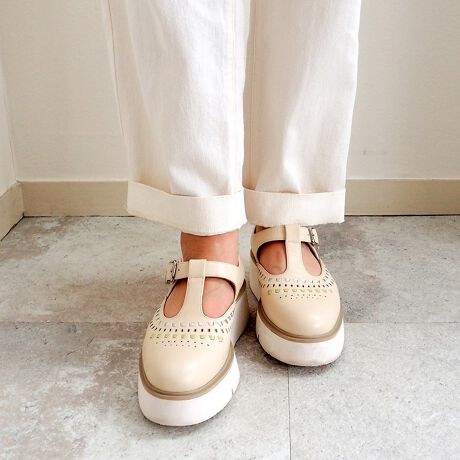 [^:7410015]ȂbyTXgbvV[Ybɂp`OƒʂbVITXgbvV[YBX΂̏ȂvbgtH[fUCŁAX^CグA₷mہByăX^CAbv܂B茩TXgbvŁAz[h@G̓\bNXƂ̃R[fy߂܂B₷̃|CgETXgbvŃz[hEӂӂC\[őɂȂȂEX΂̏ȂvbgtH[ŕ₷Eyʃ\[1ĂȂACeڍׁfށFv~vYFǑF3.5cmq[̍F5.0cm