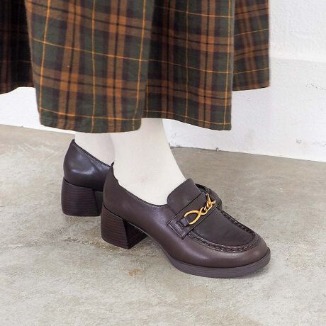 [^:1310273]Ȃ25H~VNVbNȃ[t@[fUCɁA悭{[̂郂[h\[킹q[Abv[t@[BT߂ȃrbggiȃANZgƂȂAIɂItɂƂȂޖ\ȈꑫłBƂɂ肰Ȃ݊YȂAX^CAbvĂ^CXŔėp̍ACeBłA_ȃ`FbNCRŕAƂ[݃J[Ƒ܂ďH̃[h߂ACLb`ȑ݁BNVJȕgŕi悭fAR[fBl[g̃ANZgƂĂ􂵂܂B₷̃|CgE[߂̑ƍbSŃz[hEX|WNbVłӂӂ̗SnE߂̃[h\[n̏ՌɘaACeڍׁEuhFȂEfށFubN/_[NuEFv@@@CRrFv~rvEYFEq[̍F 6.0cmEǑF 1.5cm