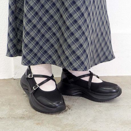 [^:4810001]Ȃ25H~VoGV[Yu₷ACÂ΂Xj[J[΂Ił܂vȂƂɎꂽ̂ÃJWAV[YBXj[J[̉K͂̂܂܂ɁAAbp[̃fUCő̃}lB{҂ݏグgDV[YC[WXgbvgłق̂oGRAȃ[hɁBebN̂\[ƃNbVX|Wӂ肵SnŃXgXt[ȈꑫłB₷̃|CgEXgbvōbz[hEX|WNbVłӂӂ̗SnE\[őɂȂɂACeڍׁuhFȂfށFubN/_[NO[FlHv~@ہ@@@K^bNFlHv~vEYFEq[̍F 5.5cmEǑF 3.5cm