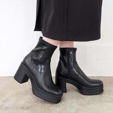 ［25秋冬新作］厚底レトロブーツ