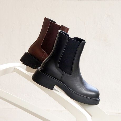 [^:4810007]Ȃ2025H~Vv[TChSAu[cۂ݂ттVGbgƂ炩ȃU[͂́AȂ̃v[TChSAu[cBx[VbNȂ悢݂̃\[y₩YAǂȑɂƂȂ݂܂BꂷȂoXŃR[fBl[gI΂ApcɂXJ[gɂ킹₷\fUCB\tgȑƃSdl̗ŒEX[YɁBfC[ɋC킸ꑫƂāAl̏H~X^CxĂ܂B₷̃|CgEX|WNbVő\tgETCh̃Ső𓮂₷Eꃂ[hŒnʂ̍dȂACeڍׁEuhFȂEfށFvEYFEq[̍F 4.0cmEǑF 2.0cmEF15.5cmEF23.5cm