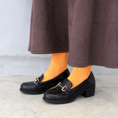 [^:8710513]byȂ񄠐lC̃OZ[rbg[t@[pvXbyȂŐlC̃q[Abv[t@[B₷A₷͂̂ƁAI[\hbNXȃfUCŕLR[fłꑫłB2025H̐VF̓R[q[BGXvb\̂悤ȔZȃJ[ŃubNɂg܂B₷̃|CgEC\[◠ñNbVE\[̕Ԃ肪悭ɂE[h\[ŕ₷ACeڍׁYFfށFvǑF1.5cmq[̍F5.5cmq[X΂4.0cmX^bt̒pr[[Juri]̂F22.8cmCYCGWvg^ׂߎTCYF22.5cmS̓IɂB傫߂Ńq[̂őO肵ĂƂĂ܂܂BTCYp̃C\[ꂽ傤ǂ悩łBq[Ă߂ň芴̂łĂȂB[Chika]̂F23.8cmCYDGWvg^bӂTCYF23.5cmقǂ悭Ƃ̂闚SnBƂɋ󂫂Ȃ傫銴͂Ȃ̂łAƂz[hꂸ኱܂B~߂̃pbh͕KvBӂӂ̃NbVC\[ƓKxȒe͂̂郂[h\[ŕs̏ՌKɕ܂BbyȂŐlC̃\[IƂSn̗ǂłB[Masako]̂F24.2cmCYEMV^䎎TCYF24.0cmł܂AꂷƂ肵ĂēƂȂN`łB[q[Ȃ̂ŃXgXȂ܂Byɗɂ߂łB[Kiyoko]̂F23.9cmCYEGWvg^O䎎TCYF24.5cmOɉ̂ŕi͑傫߃TCY𗚂Ă܂BĩTCYi24.5jŎƂA傫߂̃TCYBATCYقǂł͂ȂAܐp̒~Ē܂BXgbLO┖̌Cō킹̓TCYłBقǂ悢q[ƃ\tgȃC\[ŗ₷łB