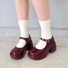 ［25秋冬新色あり］厚底おでこストラップパンプス