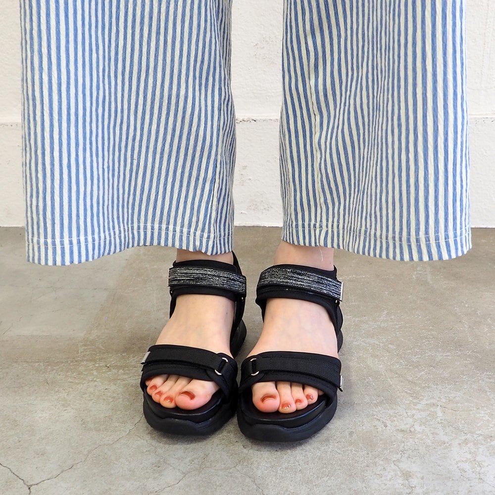 美品、あしながおじさんのサンダル byあしながおじさん by あしながおじさん 厚底 下駄 トング