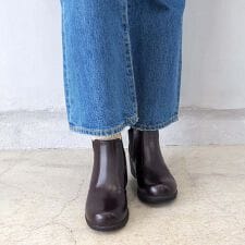 [25秋冬新色あり]サイドゴアチャッカブーツ