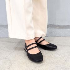 ［25秋冬新色あり］クロスストラップパンプス