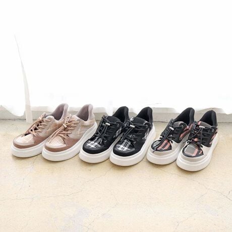 [^:8490115]byȂ2025H~VHANDSFREEbXj[J[ƃ`FbN̑gݍ킹ŁAɂ肰Ȃ݊YĂXj[J[BƂۂ݂̂gDCtF~jłB~j{gɍ킹Ċ؍ۂ܂Ƃ߂AChpcŃXg[gCNɕƁAÂƃJWÃoXy߂ꑫłBnYt[dlŁAႪ܂Eg킸Ɨ̂́BZo^o^ȂoC킸AɊYfUCłBg킸nYt[dl̃Xj[J[ɂ͓ȃJE^[uTbƃCV[Y(R)JE^[vgpĂ܂B܂ŌCxꂽ悤ȂƃfUCŁAg킸ɑ点ČC𗚂Ƃł܂Bp̍ۂ͂ƂׂɂB₷̃|CgEgDŎwߕtȂEX|WNbV\tgEX΂̂Ȃŕ₷Eg킸nYt[݌vACeڍׁEuhFbyȂEfށF@ہ~vEYFEq[̍F 4.5cmEǑF 3.0cmEБ̏dF 304g