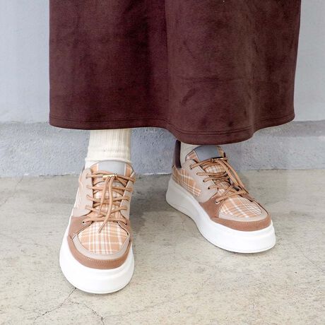 [^:8490115]byȂ2025H~VHANDSFREEbXj[J[ƃ`FbN̑gݍ킹ŁAɂ肰Ȃ݊YĂXj[J[BƂۂ݂̂gDCtF~jłB~j{gɍ킹Ċ؍ۂ܂Ƃ߂AChpcŃXg[gCNɕƁAÂƃJWÃoXy߂ꑫłBnYt[dlŁAႪ܂Eg킸Ɨ̂́BZo^o^ȂoC킸AɊYfUCłBg킸nYt[dl̃Xj[J[ɂ͓ȃJE^[uTbƃCV[Y(R)JE^[vgpĂ܂B܂ŌCxꂽ悤ȂƃfUCŁAg킸ɑ点ČC𗚂Ƃł܂Bp̍ۂ͂ƂׂɂB₷̃|CgEgDŎwߕtȂEX|WNbV\tgEX΂̂Ȃŕ₷Eg킸nYt[݌vACeڍׁEuhFbyȂEfށF@ہ~vEYFEq[̍F 4.5cmEǑF 3.0cmEБ̏dF 304g