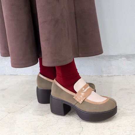 [^:8490119]byȂRC[t@[pvXNVbNȃ[t@[fUCÃ[h\[ōۂAbvf[gBAbp[̓}bgȎŗoATh◚ɂ͌̂fނgAT߂ȃANZgY܂Bّfނ肰Ȃ̃oX́Aby ȂȂł͂̃ZX|CgłBƊۂ݂̂邨łgDƁAق̂背gȃtH͑ɒ悢vXBq[7cmƍ߂łOɂ݂̂ŌX΂ɂ₩ŕ₷ByăX^CAbvłꑫłB₷̃|CgE̓IȃgDCŎwߕtȂEX|WNbV_炩ȑ\tgEê郂[h\[Œn\tgEOɌ݂X΂ɂ₩ACeڍ׃uhFbyȂfށFvYFiԍF8490119q[̍F 7.0cmǑF 3.5cm