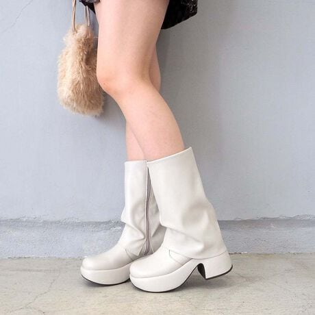 [^:8740227]byȂ2025H~VꂨłJo[u[cbyȂ̐lCACeAꂨłXgbvpvX ƓgpAuh炵l܂u[caBƏ"łgD"̂ۂĂVGbg͗Bꖳ̑݊BghCNȃJo[fUCd˂āA̋CɍꑫɎdグ܂BⒷ߂̃~h̓V[gpc~jXJ[gƂDBY2KeCXgȃX^COɂ҂Ƃ܂B₷̃|CgELgDCŎwE\tgő̓WȂE\[Ŏ΂Ȃ₷ACeڍׁEuhFbyȂEfށFubN/AC{[Fv@@@@sNx[WF@ہEYFEq[̍F 8.0cmEǑF 4.0cmEF 25.0cm