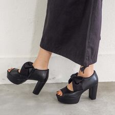 ［26春夏新作］厚底オープントゥリボンシューティ