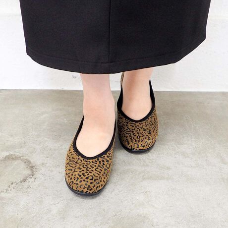 [^:1320691]cava cavaiT@T@j25H~V쐰JpbtbgV[Yܐ͂AtH̓RpNgBT߂ȃ\[݌vŃX}[gȈۂɂ܂Ƃ܂tbgV[YByʂŎ񂵂₷AJp̋@\Ă邩AVCɂɊYꑫBgXj[J[ȂǃXj[J[ohŗKAʋ΂ɂxɂtBbg܂B₷̃|CgE\tgȍŒߕt̂ȂSnENbVC\[őɂȂɂEyʃ\[1ĂȂEVCɂI[EFU[ACeACeڍ׌YFfށFnǑF1.0cmq[̍F3.0cm