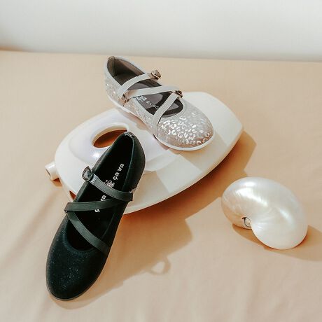 [^:1320693]cava cavaiT@T@j25H~V읛boGV[YƂtHɁAbz[hSXgbvgݍ킹XgbvttbgV[YByʂŎ܂킵₷AH{Ă̂ŁAVɍEꂸɊY܂Bقǂ悭X|[eB[ȈۂYA،^gJptbgV[YtBbg߂݌vŁAANeBuȓɂ􂵂܂B₷̃|CgE\tgȍŒߕt̂ȂSnESXgbvŃz[hEɂEyʃ\[1ĂȂEVCɂI[EFU[ACeACeڍ׌YFfށFnǑF1.0cmq[̍F3.0cmX^bt̒pr[[Anna.S]̂F22.3cmCY2EGWvg^╝L߄O䎎TCYFAnna.Ŝ݂NbVƌy\[ŁAƂĂ₷łBقǂ悭tBbĝł̃TCYŃsb^łBVo[Rr̓Ip[hLLĂāAdȂłBfjƍ킹ĂłAuEJ[LȂǂ̃I[^J[Ƃob`łB[Tomoko.M]̂F23.4cmCYDGWvg^O䎎TCYFTomoko.Mܐ̔XgbvA\[~SĂ_炩Ayĕ܂đSŜȂ₷łBȂтtBbĝŁAPTCY傫Ă܂Bŷň邱ƂȂłBHŉɂA悢̃ubN̓VvɎg₷̂ŁAErWlXV[YƂĂ􂵂Ǝv܂B