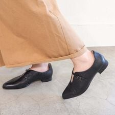 ［26春夏新色］Uカットフラットパンプス