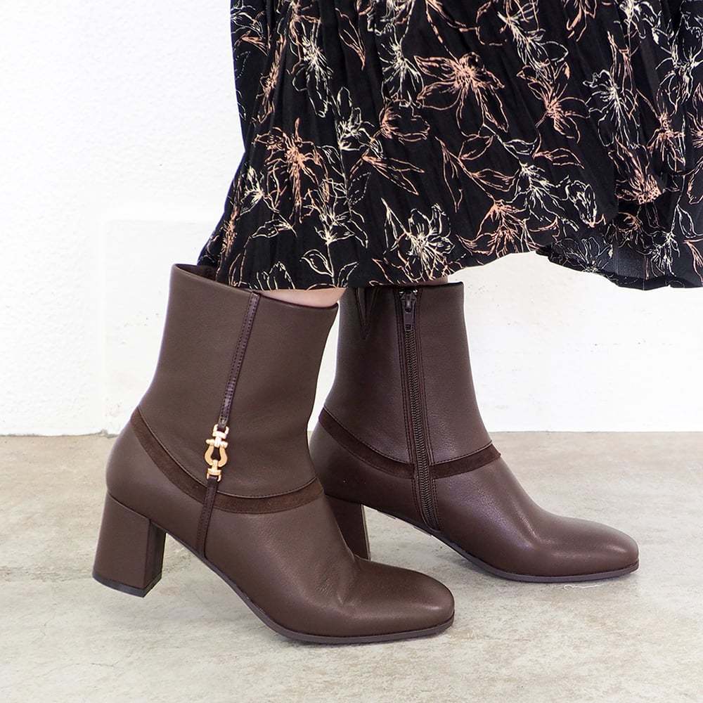 [}C]m25H~Vnhq[AbvCu[c/T@T@icavacavaj _[NuE