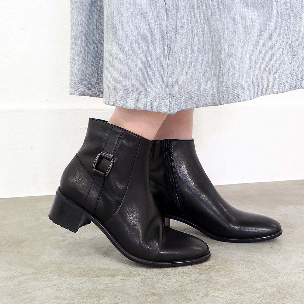 [}C]m25H~VnhbobNV[gu[c/T@T@icavacavaj ubN