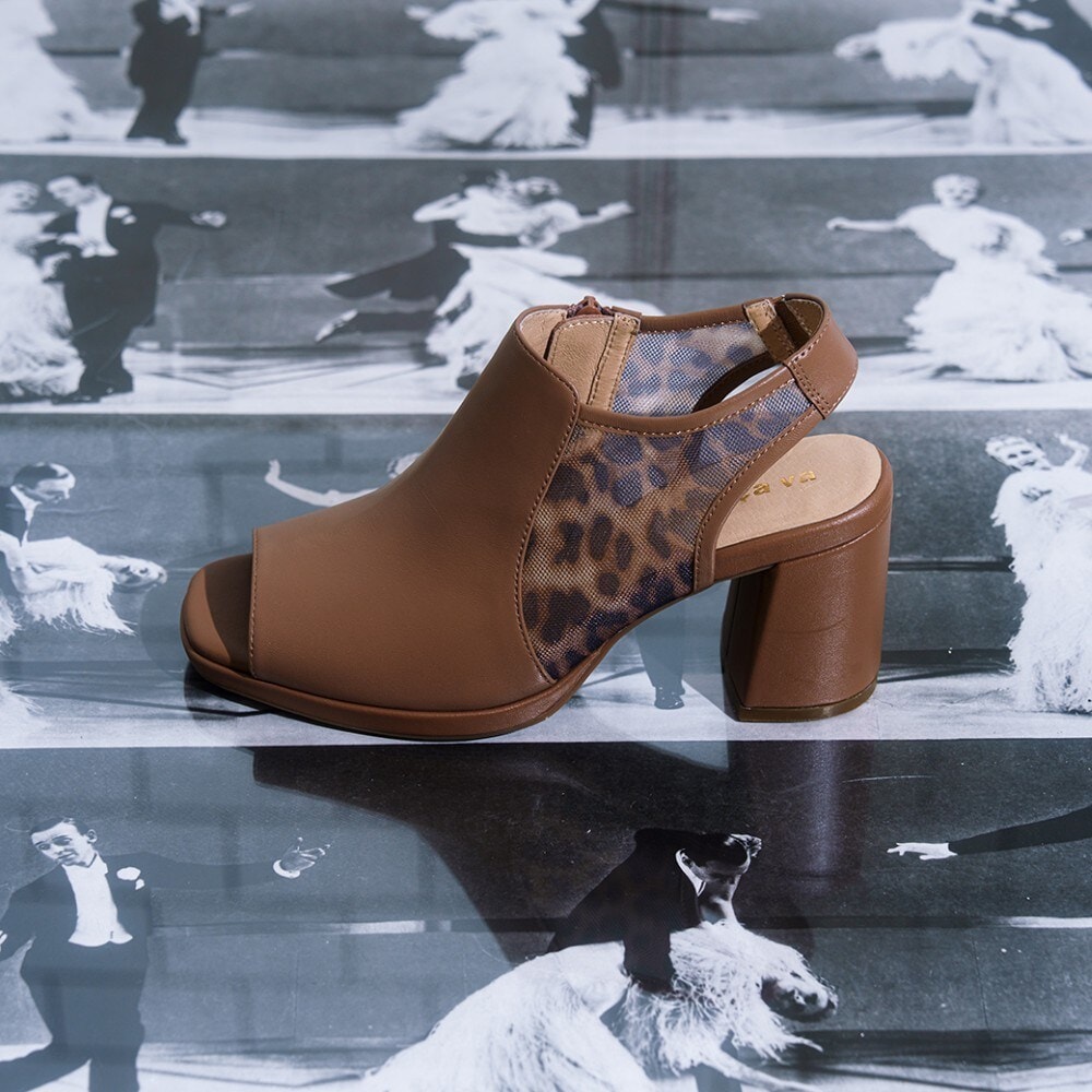 [�}���C][26�t�ĐV��]����I�[�v���g�D�T���_��/�T���@�T���@�icavacava�j ���I�p�[�h