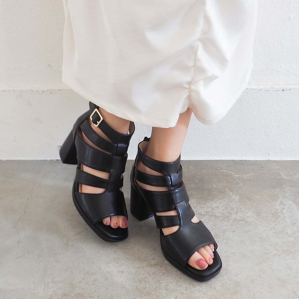 [�}���C]�m26�t�ĐV��n����O���f�B�G�[�^�[�T���_��/�T���@�T���@�icavacava�j �u���b�N