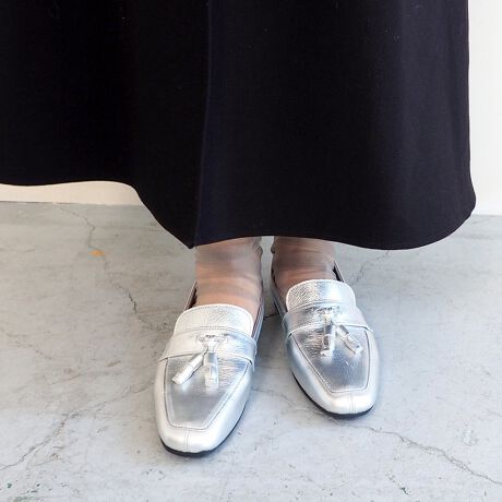 [^:5360575]ENȂ2024H~Vhb^bZ[t@[X}[gȃXNGAgDɃ^bZANZgf\tg[t@[BƊ̂邷Ƃڂ̓IɂItɂLgAfC[Ɋ􂵂ĂꂻBH炵J[OőGߊāBhU[ŋ}ȉJɂS̏i̓ubN̂ݖhU[gpĂ܂Bv̂Ȃ߂iKŖhHȀォ炳ɋH{Ă邽߁AƂĂʂɂȂĂ܂B␅݂ɂAȒPȑfނłB₷̃|CgE\tgU[ŕ܂闚SnE[߂̑Ńz[hEdcg킸\tgACeڍ׌YF{fށFviubN̂ݖhU[jq[̍F1.5cm