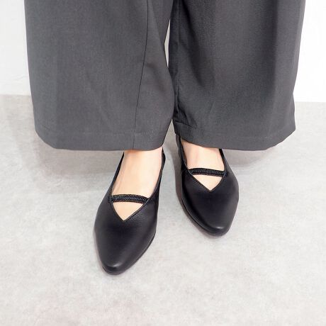 [^:5360583]ENȂbhVJbgoGV[YƂ̃JbgCƁA|CebhgDł茩tbgV[YBb̃SDĂAKƃfUC͂̈ꑫBhU[ŋ}ȉJɂSubNƃCG[ɂ͋}ȉJɂSȖhU[gpĂ܂Bv̂Ȃ߂iKŖhHȀォ炳ɋH{Ă邽߁AƂĂʂɂȂĂ܂B␅݂ɂAȒPȑfނłBubNACG[͊Shł͂܂񁦃v`i͖hł͂܂񁥗₷̃|CgE\tgȍŒߕt̂ȂSnEbSŃz[hAbvBtbgłEɂEhU[œV̕ωCɂȂȂACeڍׁfށFubN/CG[ivjAv`iiRrvjYF{ǑF1.5cmq[̍F6.0cm